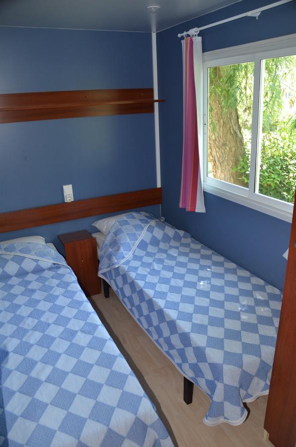 Camping Parc Du Chateau D'Allot Hotel Boe Bagian luar foto