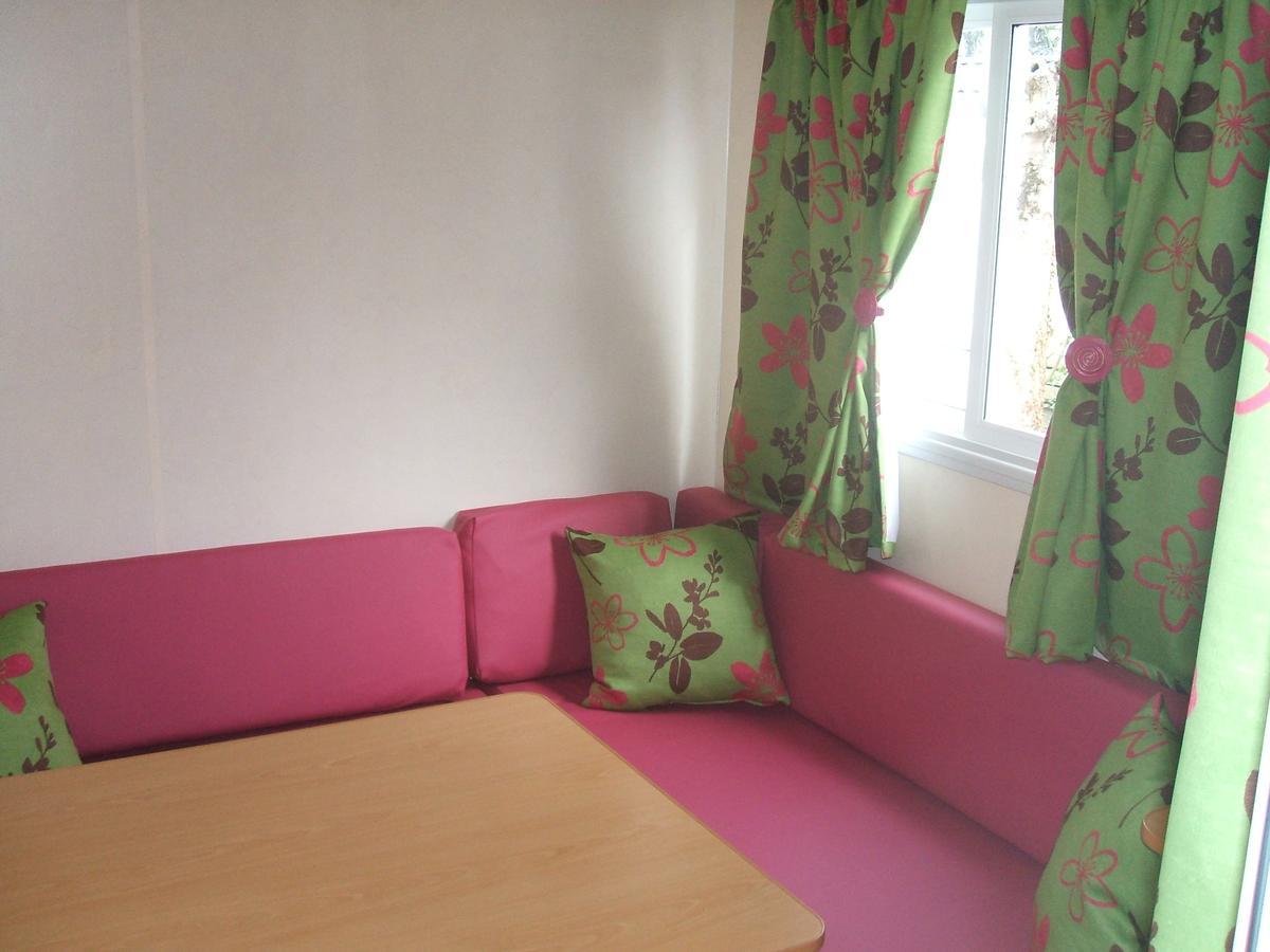 Camping Parc Du Chateau D'Allot Hotel Boe Bagian luar foto