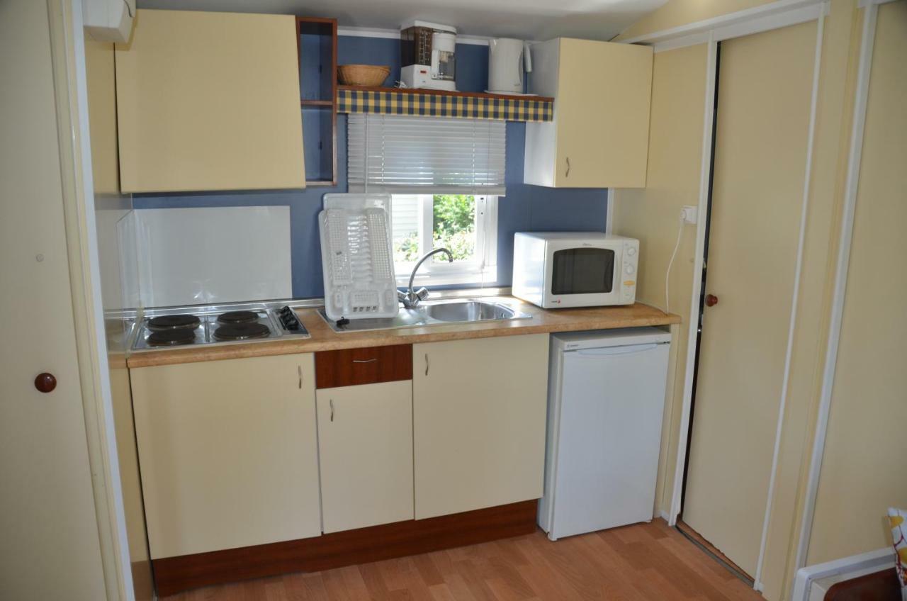 Camping Parc Du Chateau D'Allot Hotel Boe Bagian luar foto